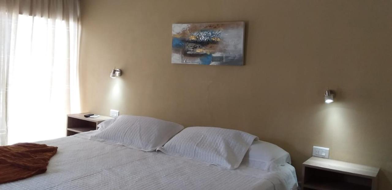 Gure Loa Urbano Bed & Breakfast Mina Clavero Bagian luar foto