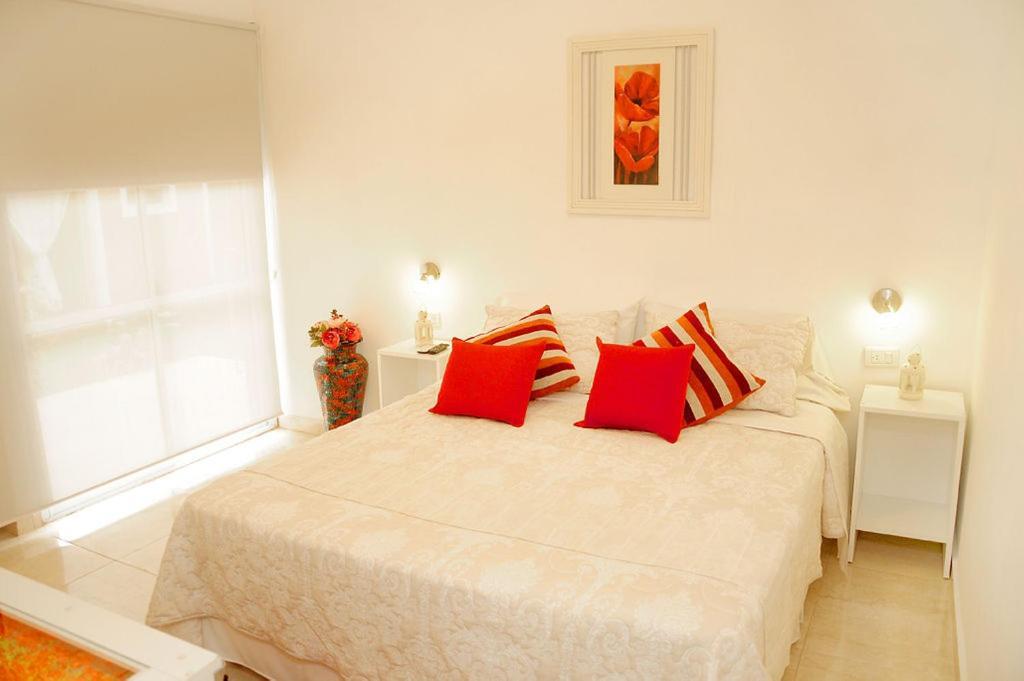 Gure Loa Urbano Bed & Breakfast Mina Clavero Bagian luar foto